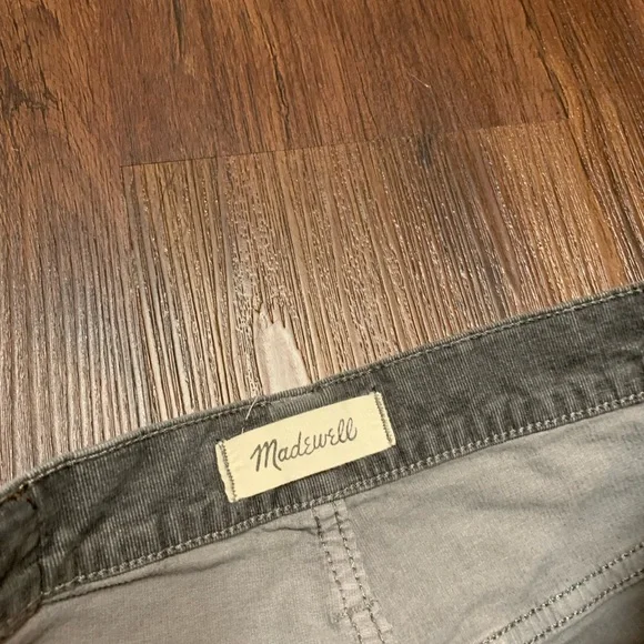 Madewell 10” High Rise Skinny Corduroy Pants - Picture 4 of 8